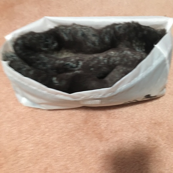 Animal friendly faux fur color\scarf - Picture 13 of 16